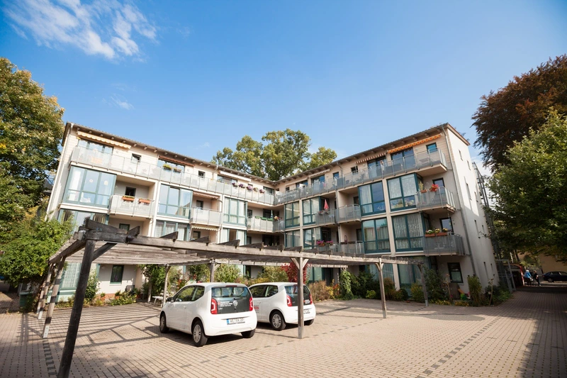 Pflegedienst beim Roten Kreuz – Bild 1