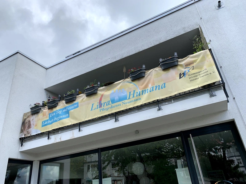 libra humana Pflegedienst Neumann – Bild 1