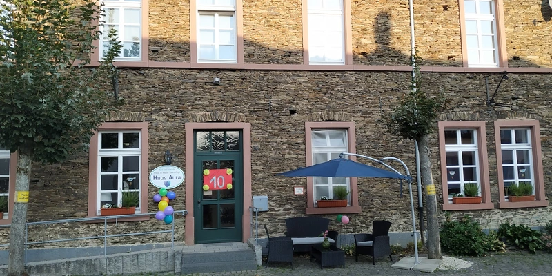 Karl und Heinisch Pflege zu Hause – Bild 1