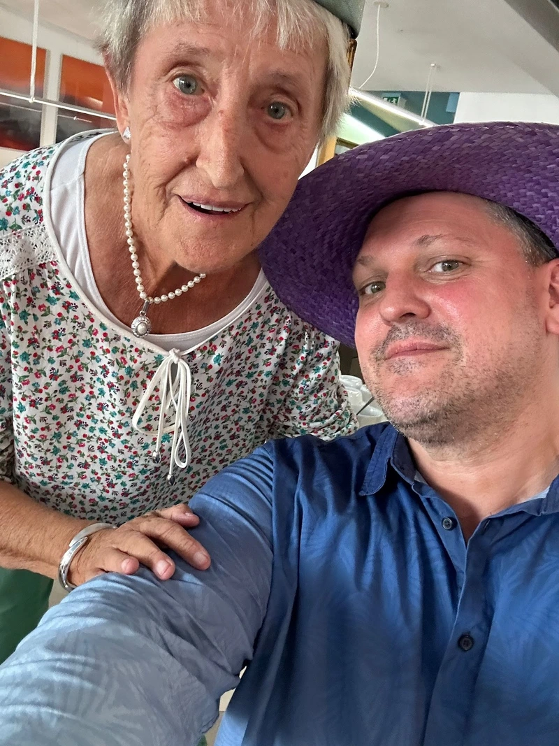 Ambulante Pflege Zuhause leben – Bild 1