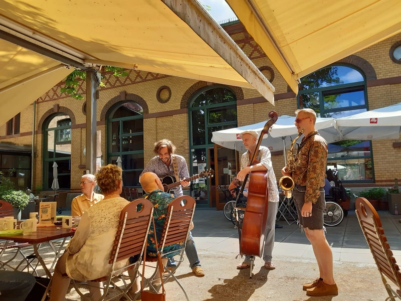 Ambulante Pflege Zuhause leben – Bild 2