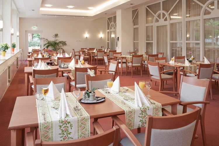 Kursana Residenz Hamburg Ambulanter Pflegedienst – Bild 3