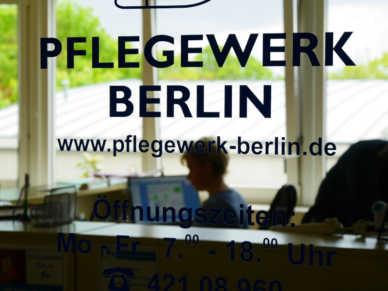 Pflegewerk Sozialstation Friedrichshain – Bild 1