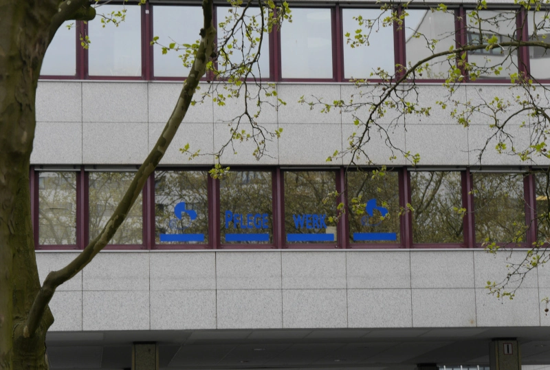 Pflegewerk Sozialstation Reinickendorf – Bild 1