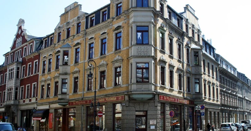 Seniorenresidenz Maximilian Das etwas andere Pflegeheim – Bild 1