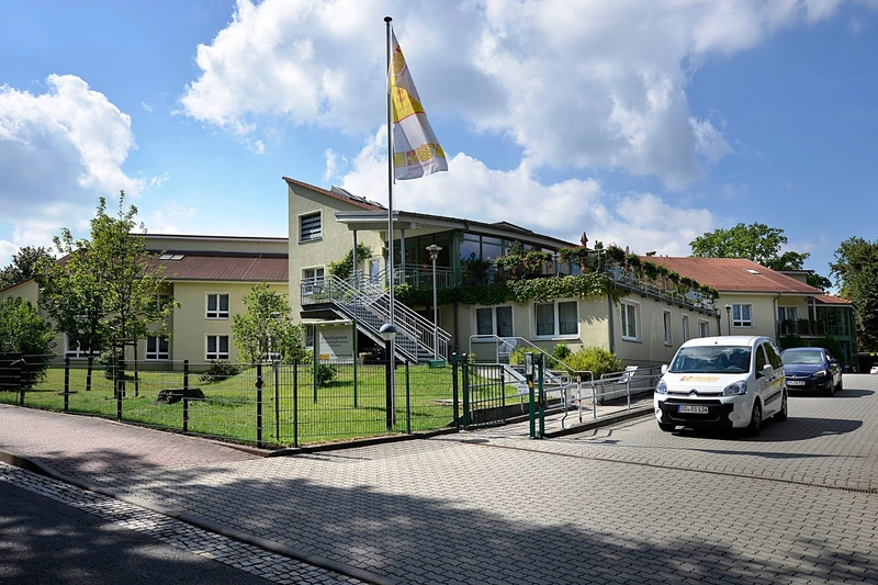 ASB Pflegeheim "Am Schlosspark" – Bild 1
