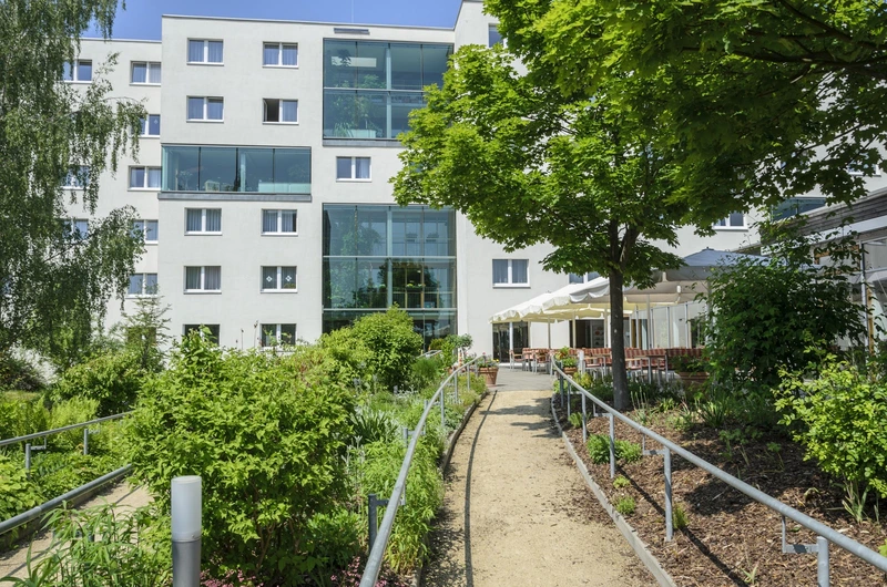 Städtisches Altenpflegeheim "Heiterblick" – Bild 1