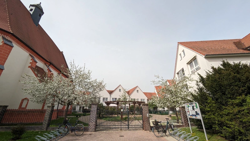 Alten-Pflegeheim "St. Georg-Hospital" – Bild 2