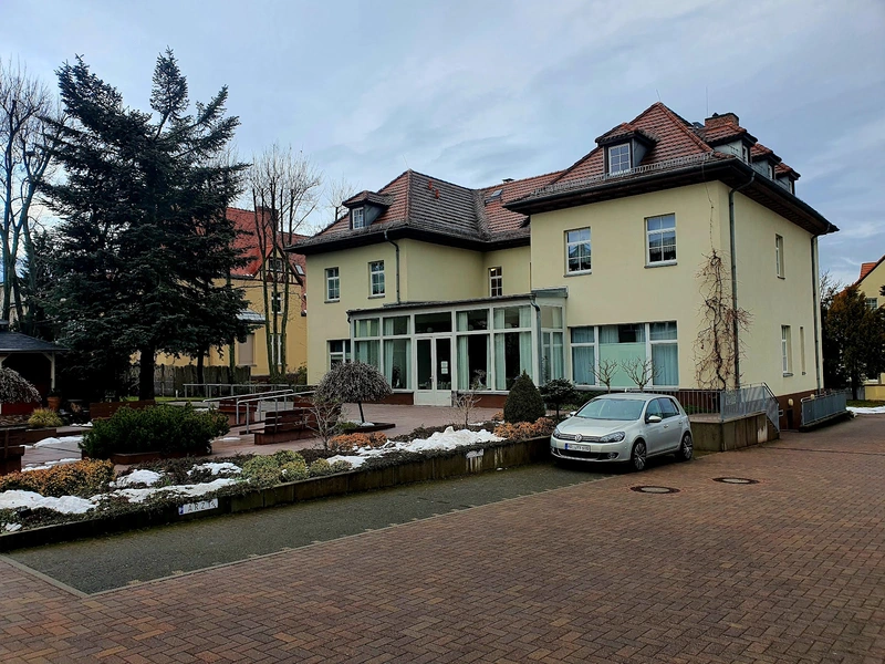 Seniorenwohnheim VILLA Frosch – Bild 1