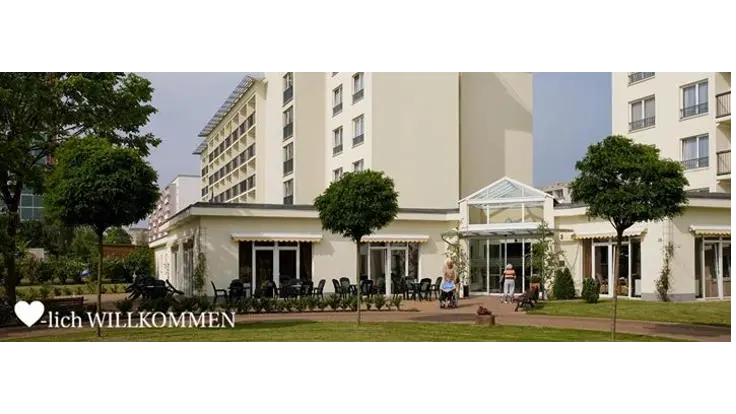 CURA Seniorenzentrum Halle-Silberhöhe GmbH – Bild 1