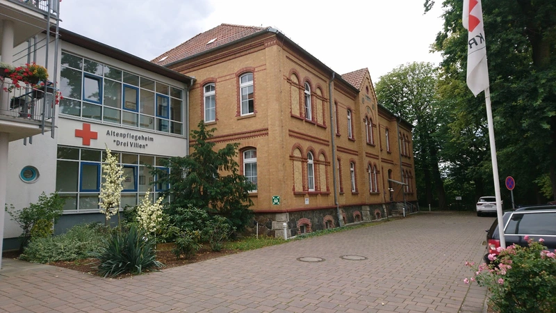 DRK Alten- und Pflegeheim "Drei Villen" – Bild 4