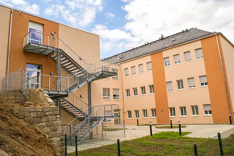 AZURIT Seniorenzentrum Alte Gleesbergschule – Bild 1