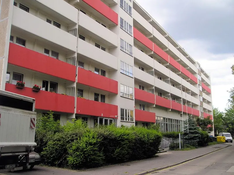 PARITÄTISCHES Seniorenwohnen am Schloßpark – Bild 2