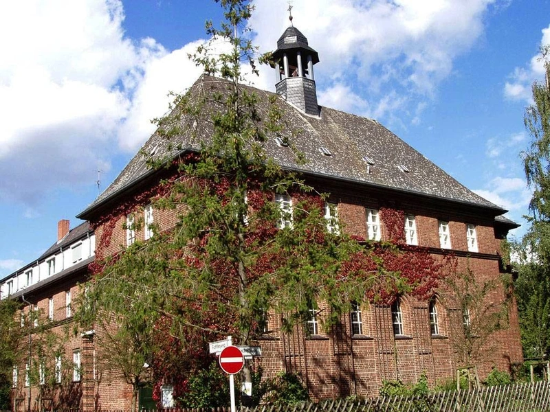 St. Elisabeth Seniorenheim – Bild 1