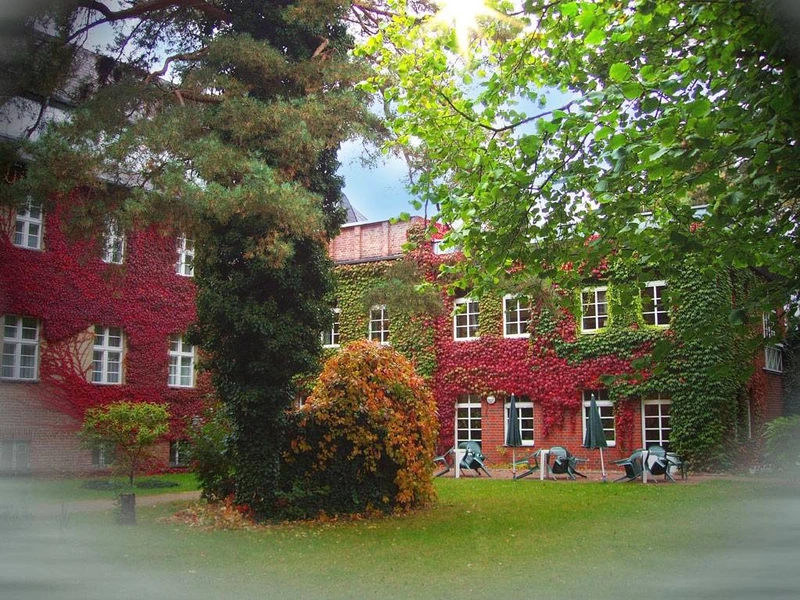 St. Elisabeth Seniorenheim – Bild 2