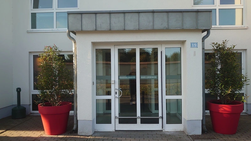 Pflegeheim "Haus Lindeneck" – Bild 1