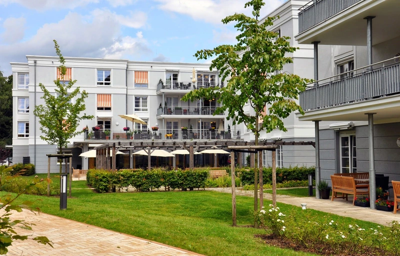 Pflegen & Wohnen Wilhelmsburg – Bild 1