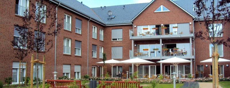 Seniorenzentrum "Haus Eichenhof" – Bild 1