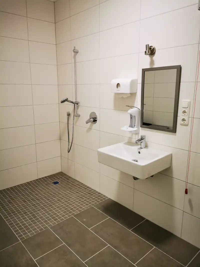 Neco Intensivpflege – Bild 2