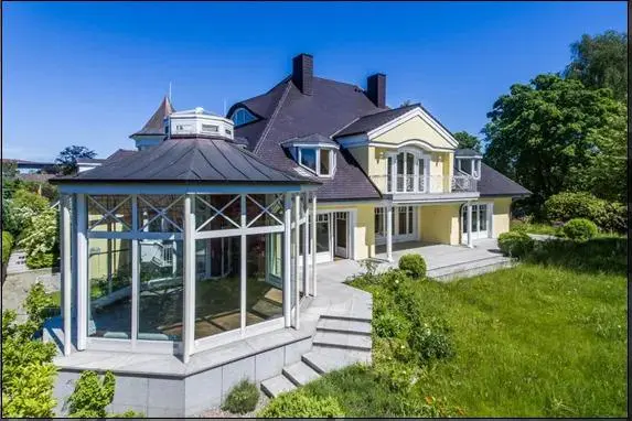 Tagestreff "Villa am Kanal" – Bild 1