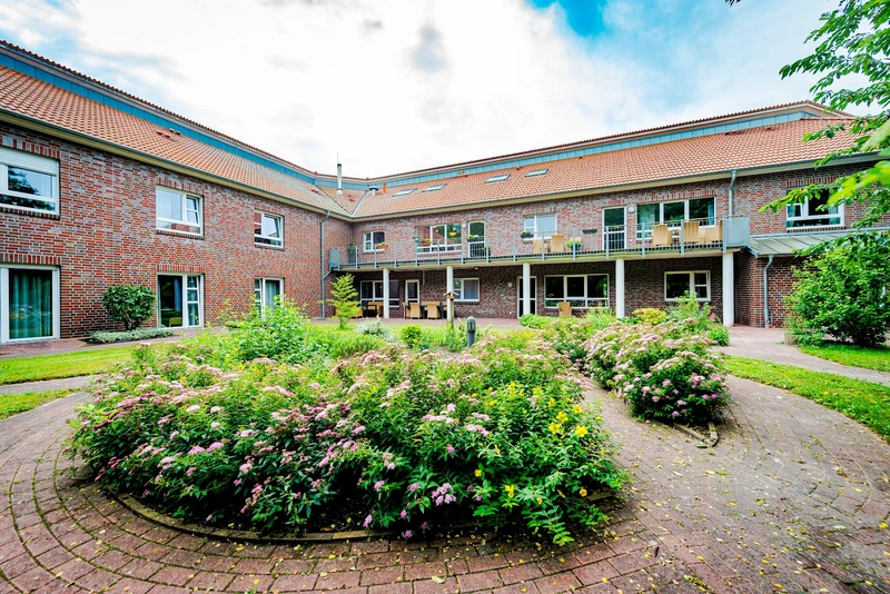 Seniorenresidenz "Zur Baumschule" – Bild 1