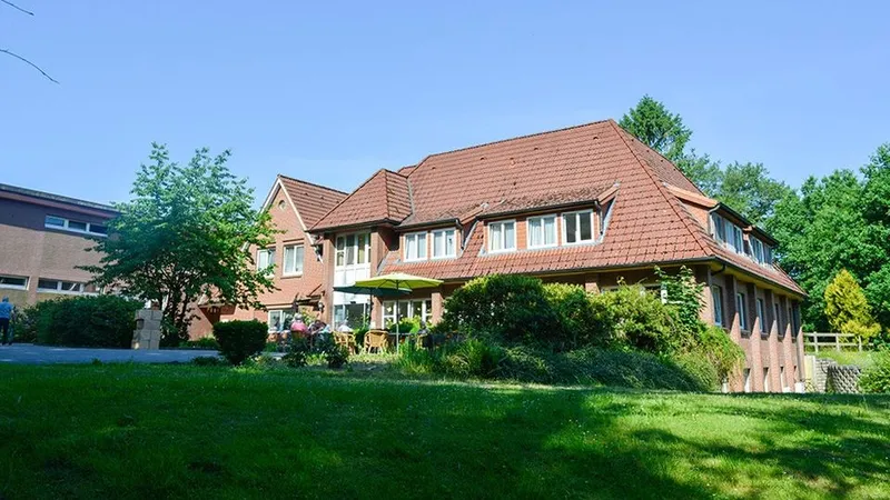 Seniorenheim Therapie- & Pflegezentrum "Am Wildpark" – Bild 2