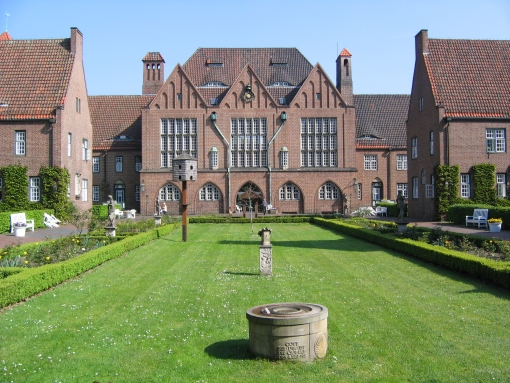 Wohn- und Pflegezentrum Lesmona – Bild 1