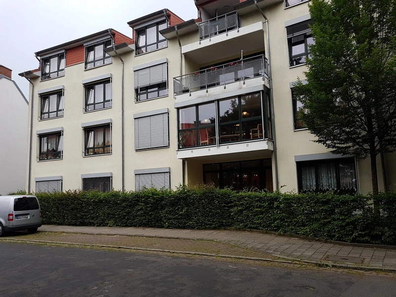 Almata-Stift – Bild 1