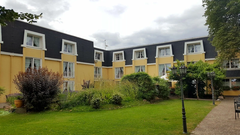 Pflegeheim Waldstraße – Bild 1