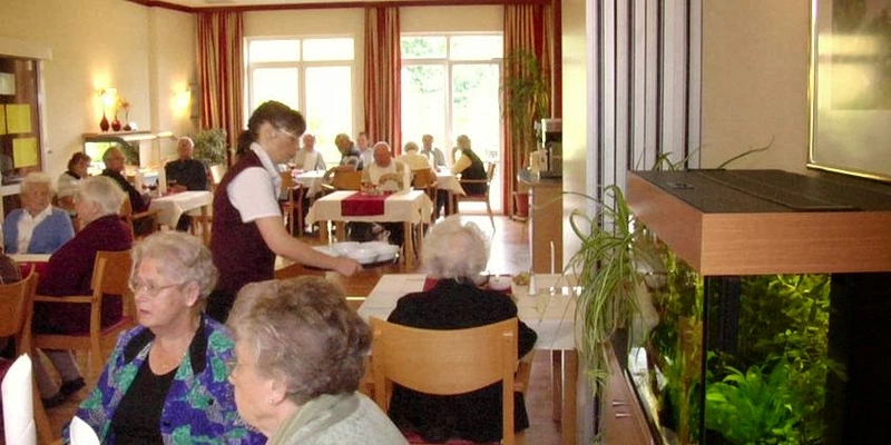 Senioren- und Pflegeheim "Am Markt" – Bild 3