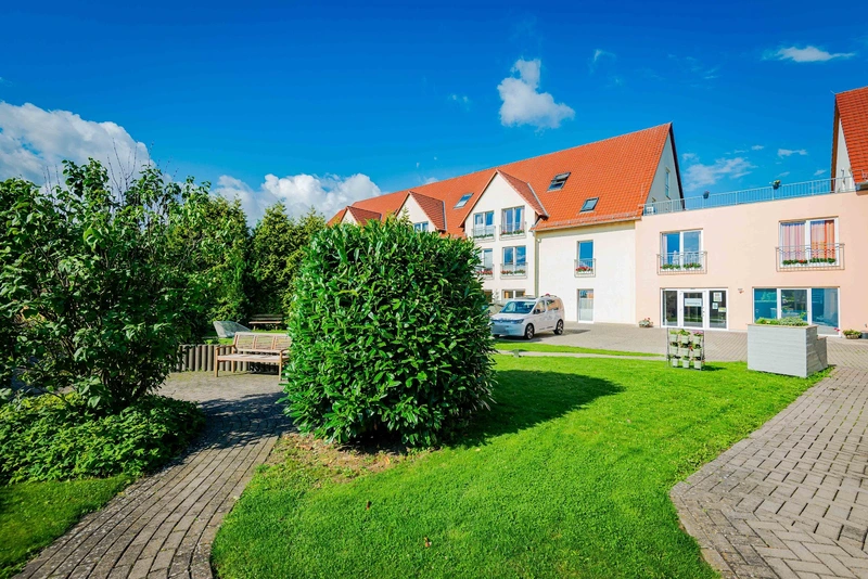 MediCare Seniorenresidenz Am Kirschgarten – Bild 1
