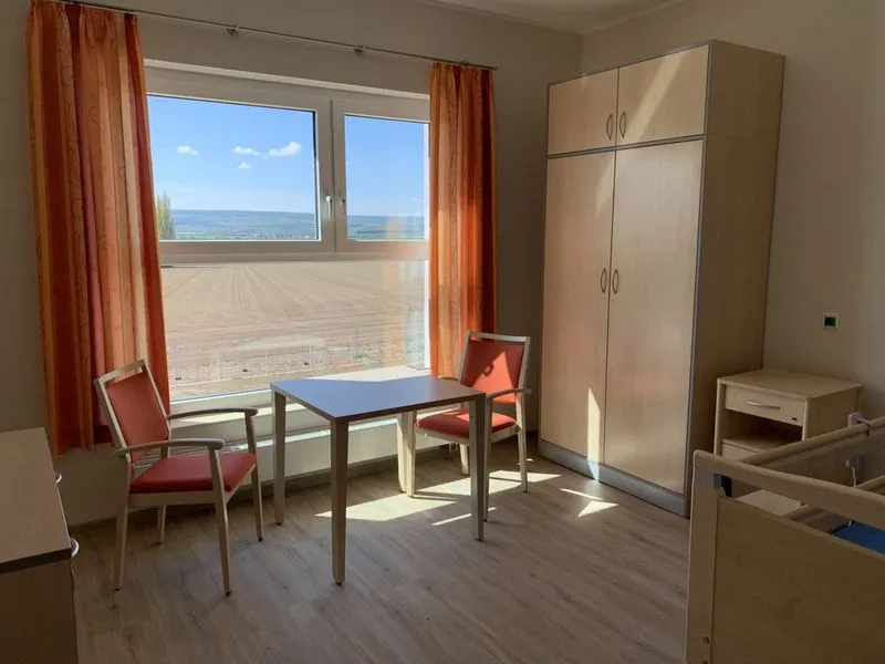 Kath. Altenpflegeheim "St. Elisabeth" – Bild 1