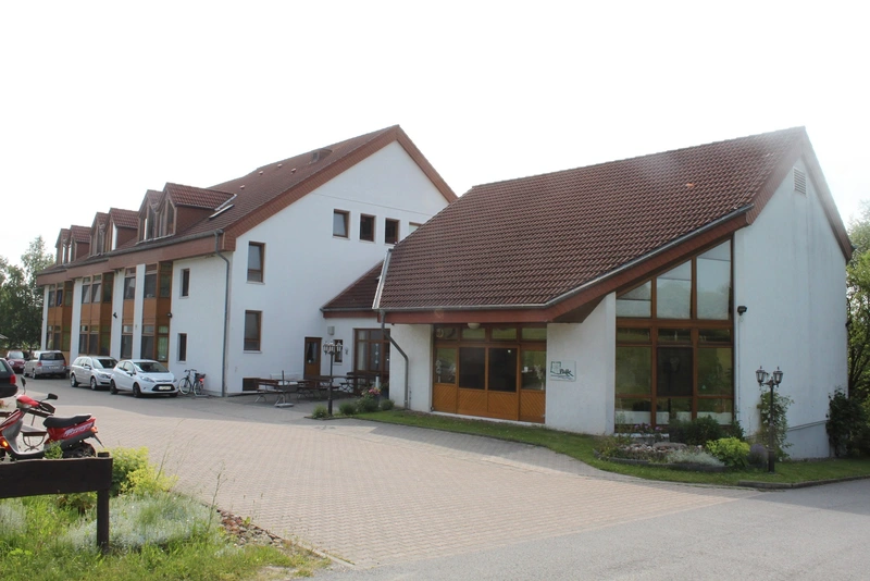 Fachpflegezentrum Diligenzia Polle – Bild 1