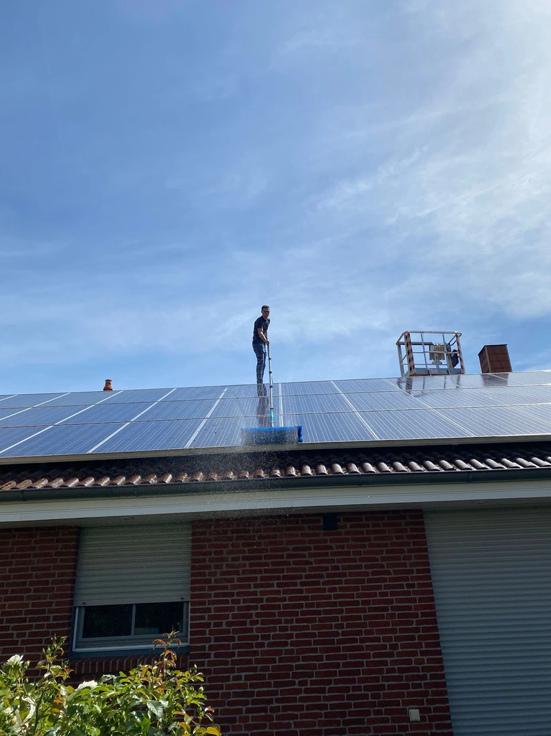 Glas- und Gebäudereinigung Scholz – Bild 1