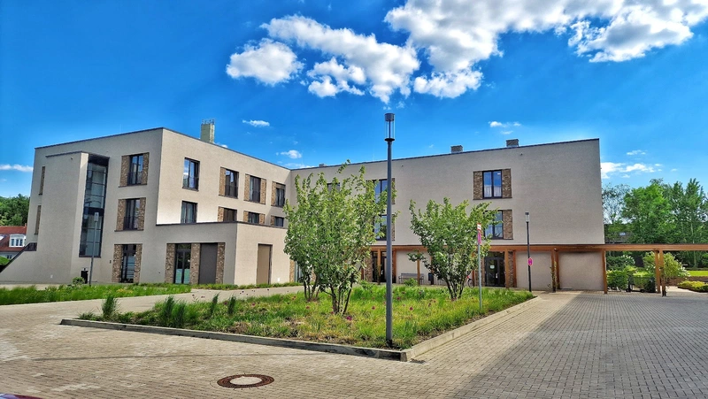 Widumer Höfe - Haus Nr. 2 - Vollstationär – Bild 1