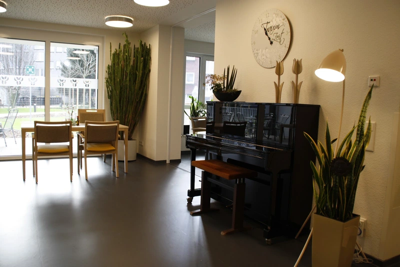 Solitäre Kurzzeitpflege Ev. Seniorenzentrum – Bild 5