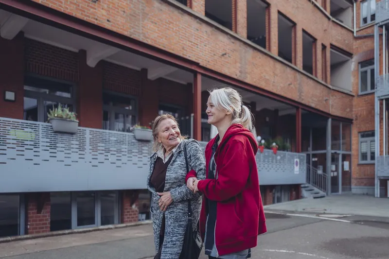 Pflegebienen Mittelthüringen Ambulanter Pflegedienst – Bild 4