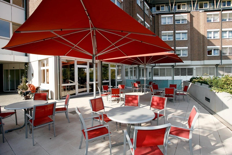 Casa Mia Seniorenzentrum Duisburg-Großenbaum – Bild 1