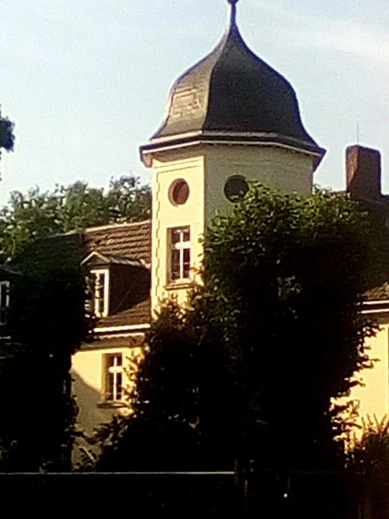 Cellitinnen-Seniorenhaus Burg Ranzow – Bild 1