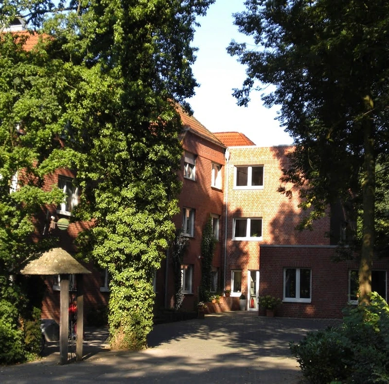 Seniorenzentrum "Haus am Park" – Bild 1