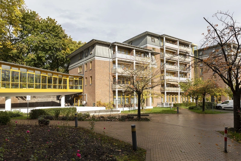 Seniorenresidenz Curanum Köln am Rhein – Bild 1