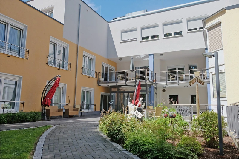 DRK-Seniorenzentrum am Sonnenweg Hans Hermann Voss-Haus – Bild 1