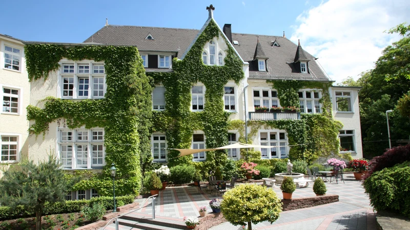 Alten- und Pflegeheim Haus Obentraut – Bild 1