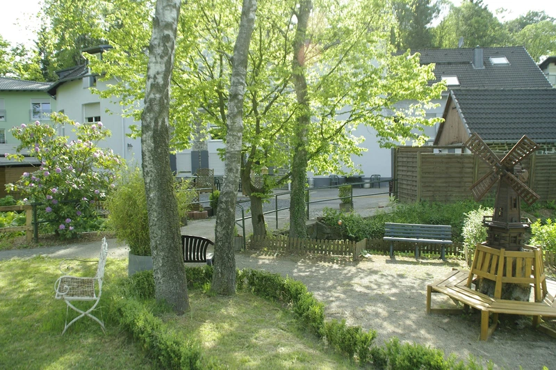 Seniorenwohnen im Park – Bild 3