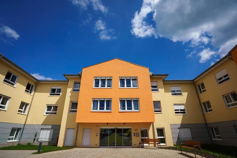 RH Seniorenresidenz GmbH Haus Michael – Bild 1