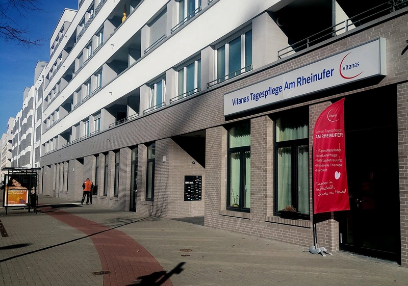 Vitanas Tagespflege am Rheinufer – Bild 1