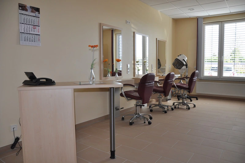 avendi Senioren Service GmbH + CoKG Service-Wohnen & Pflege "CentroVerde" – Bild 5