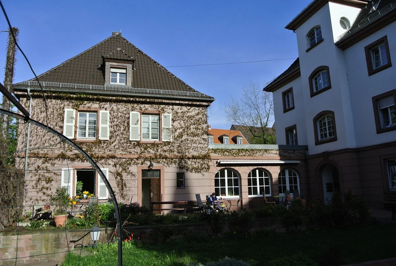 Katholisches Bürgerhospital Mannheim – Bild 1