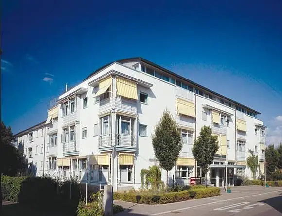 Philipp-Paulus-Heim Junge Pflege – Bild 1