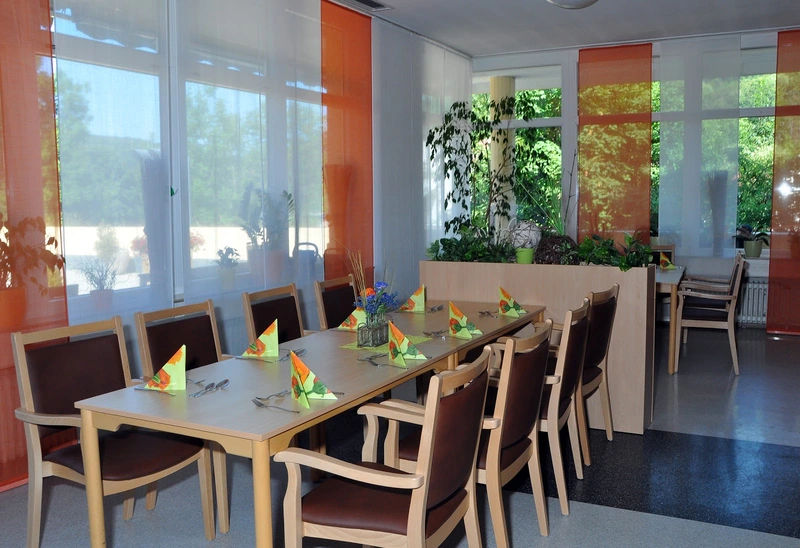 avendi Senioren Service GmbH & Co. KG Pflegeheim AM MÜHLBACH – Bild 2